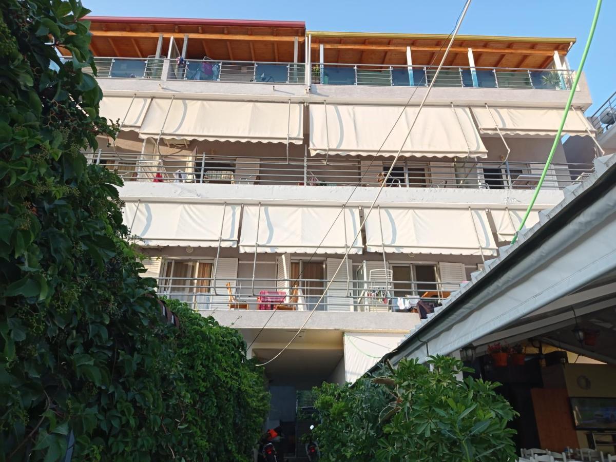 Wave N' Sea Apartments Himare Buitenkant foto
